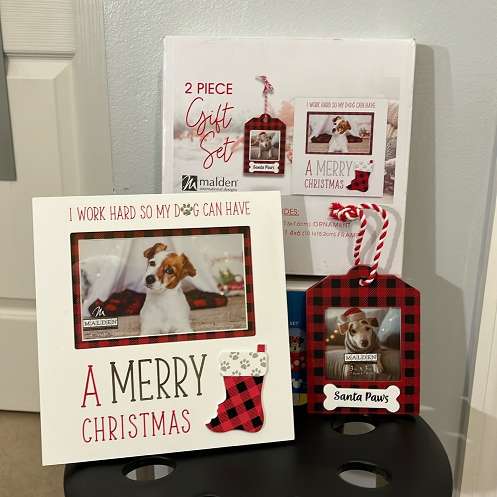 🧑‍🎄HOST PICK🎅NEW DOGGY CHRISTMAS PHOTO FRAME & ORNAMENT - Boxed gift set
